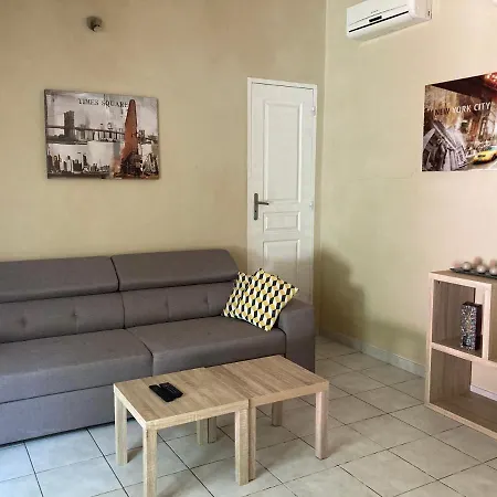 Petite * Bonifacio (Corsica)